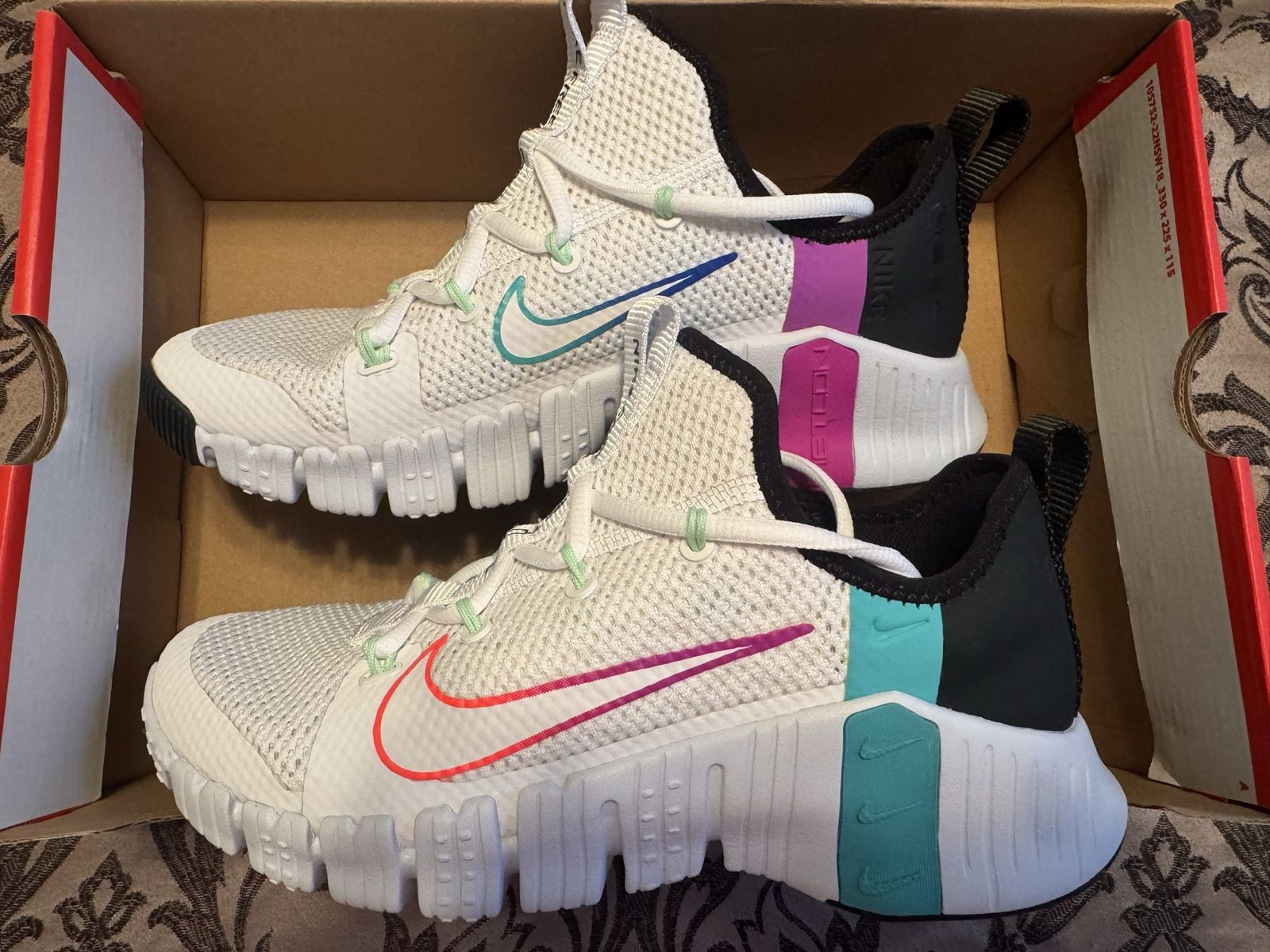 Nike Wmns Free Metcon 3 'Flash Crimson Aqua'