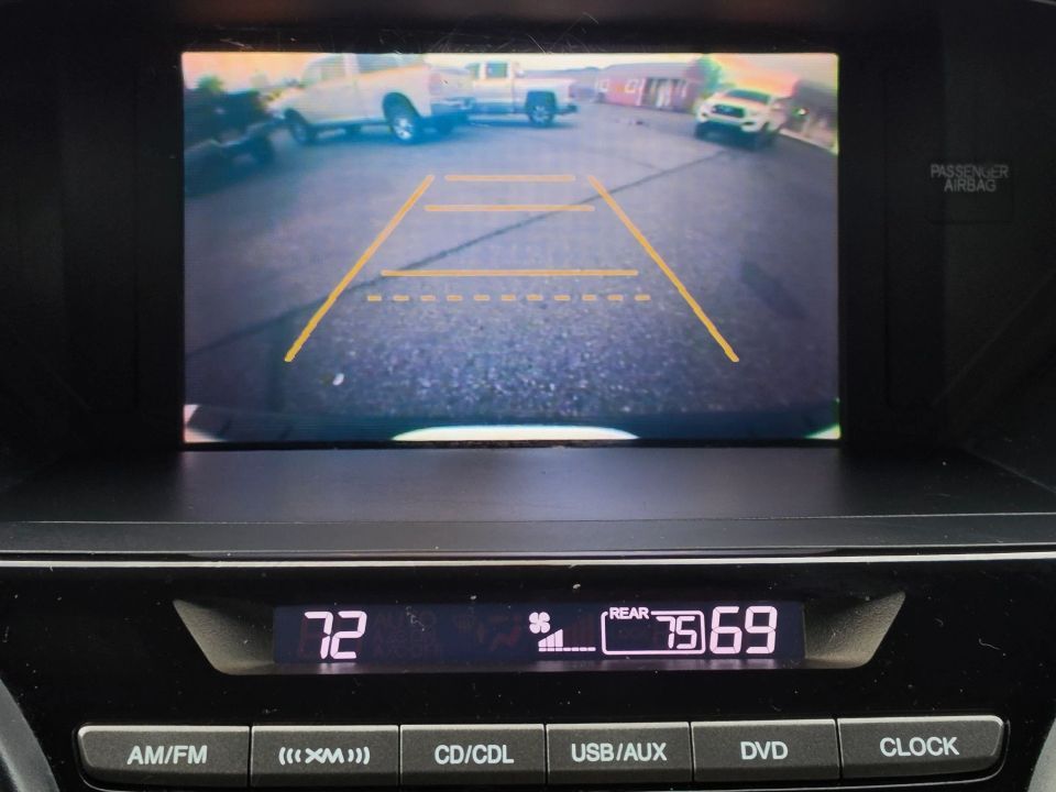Main image 12