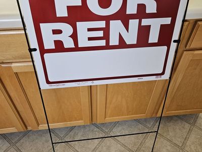 NEW large Hillman FOR RENT yard sign.