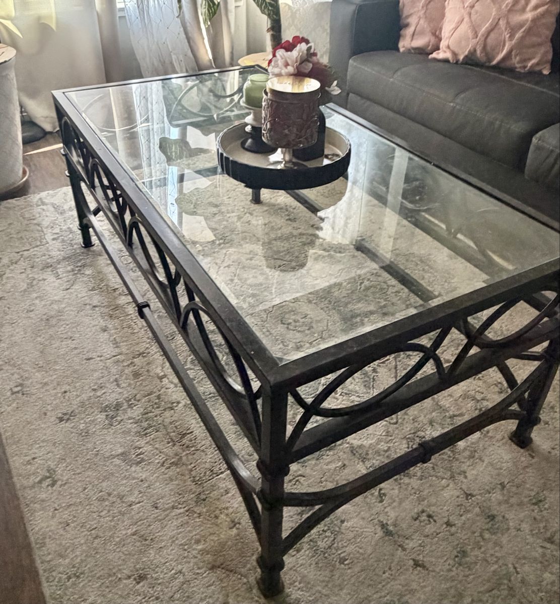 Coffee table & 2 end tables