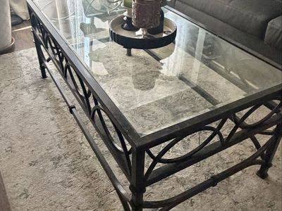 Coffee table & 2 end tables