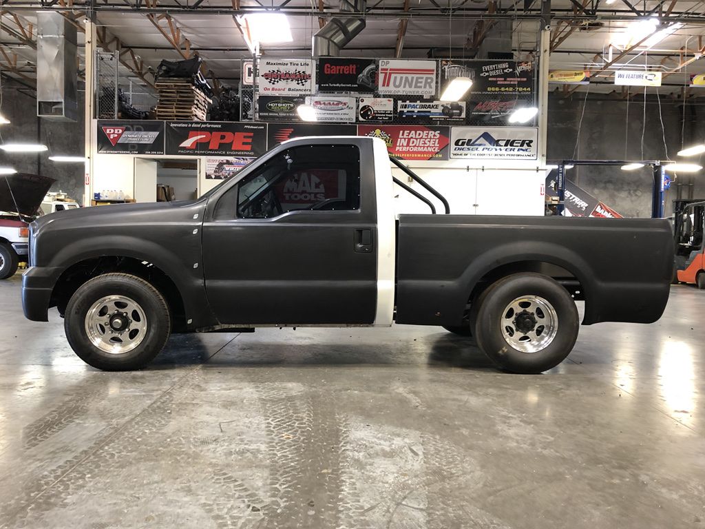Ford superduty racetruck roller