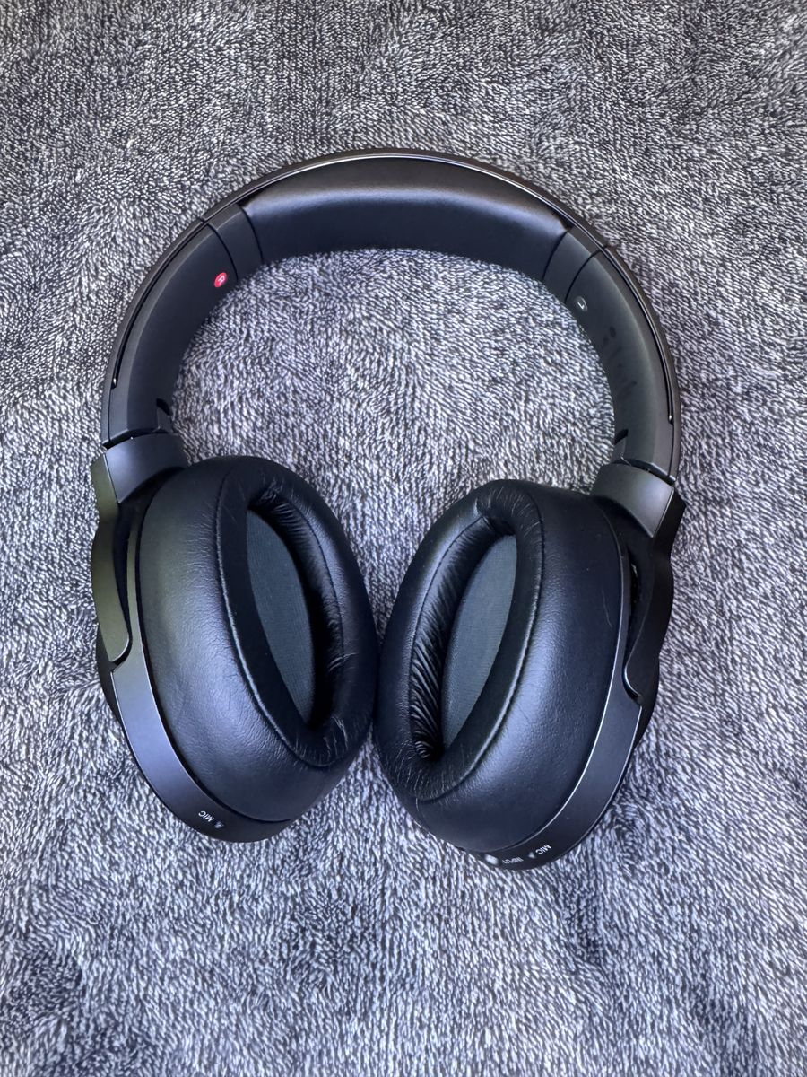Sony MDR-100ABN Wireless Noise Cancelling Headphones – Excellent Condition w/ Case & Accessories