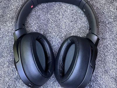 Sony MDR-100ABN Wireless Noise Cancelling Headphones – Excellent Condition w/ Case & Accessories