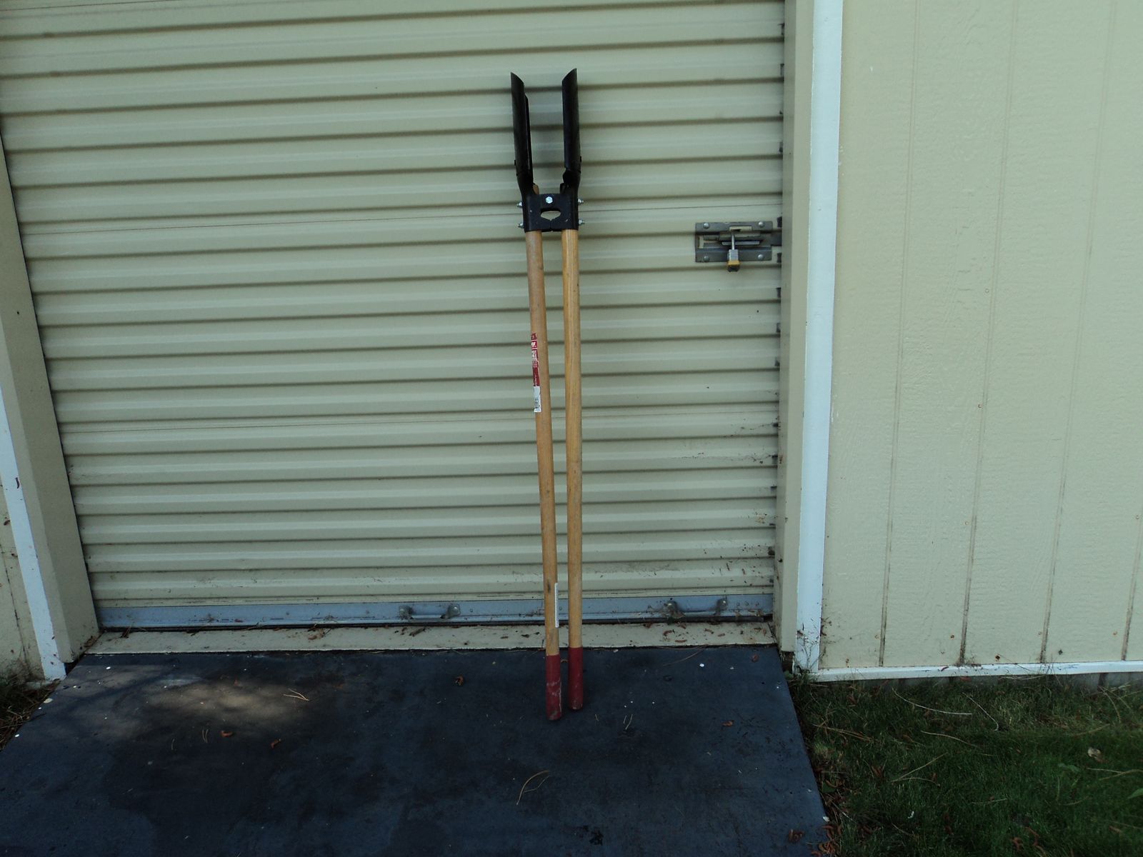 Ace Post Hole Digger