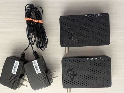 Hitron HTEM5 MoCA 2.5gbp/s Network Adapters (2-Pack)