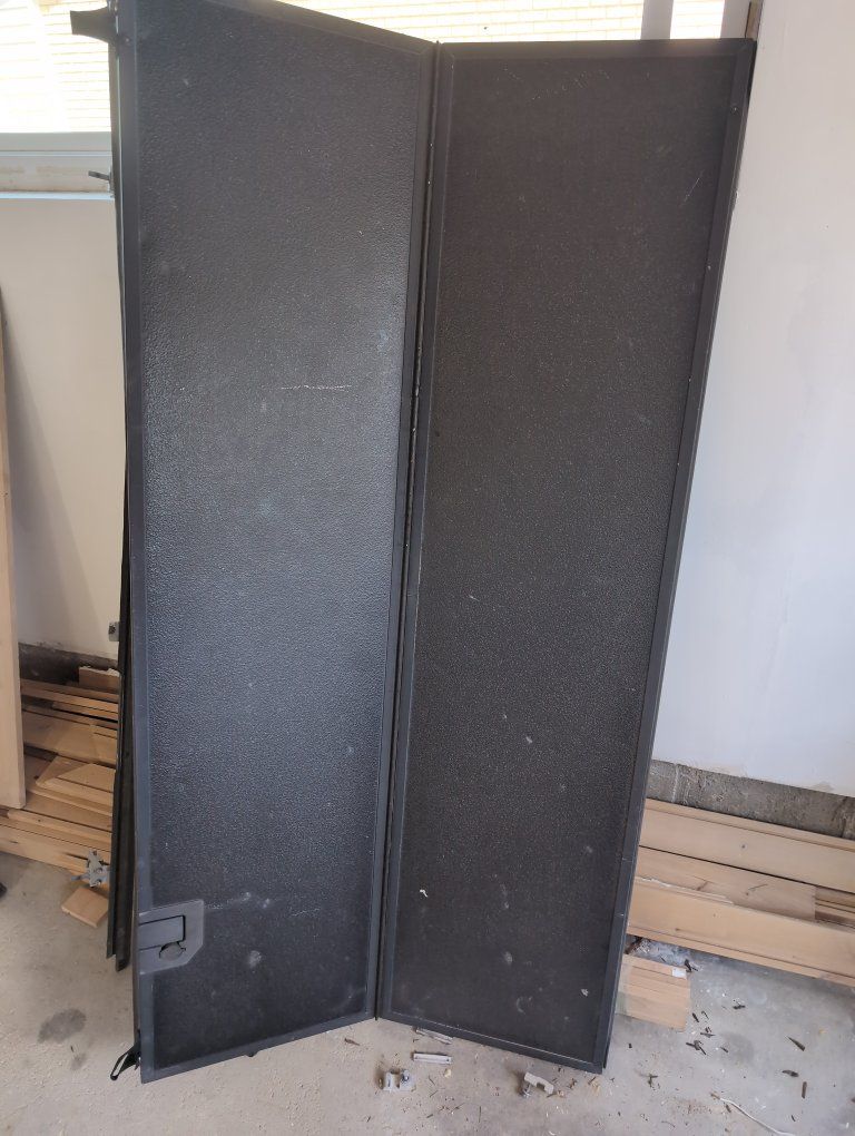 Free F150 Tonneau Cover (2017 5.5' bed)