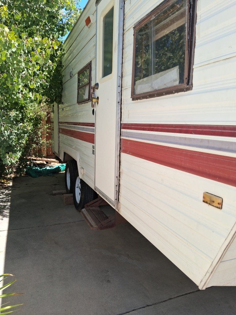 1988 RVTrailer