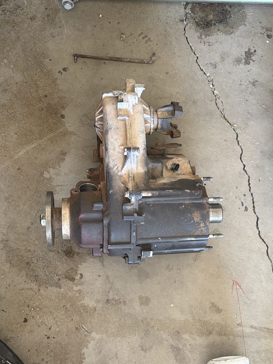 Tj 231 transfer case with SYE installed.