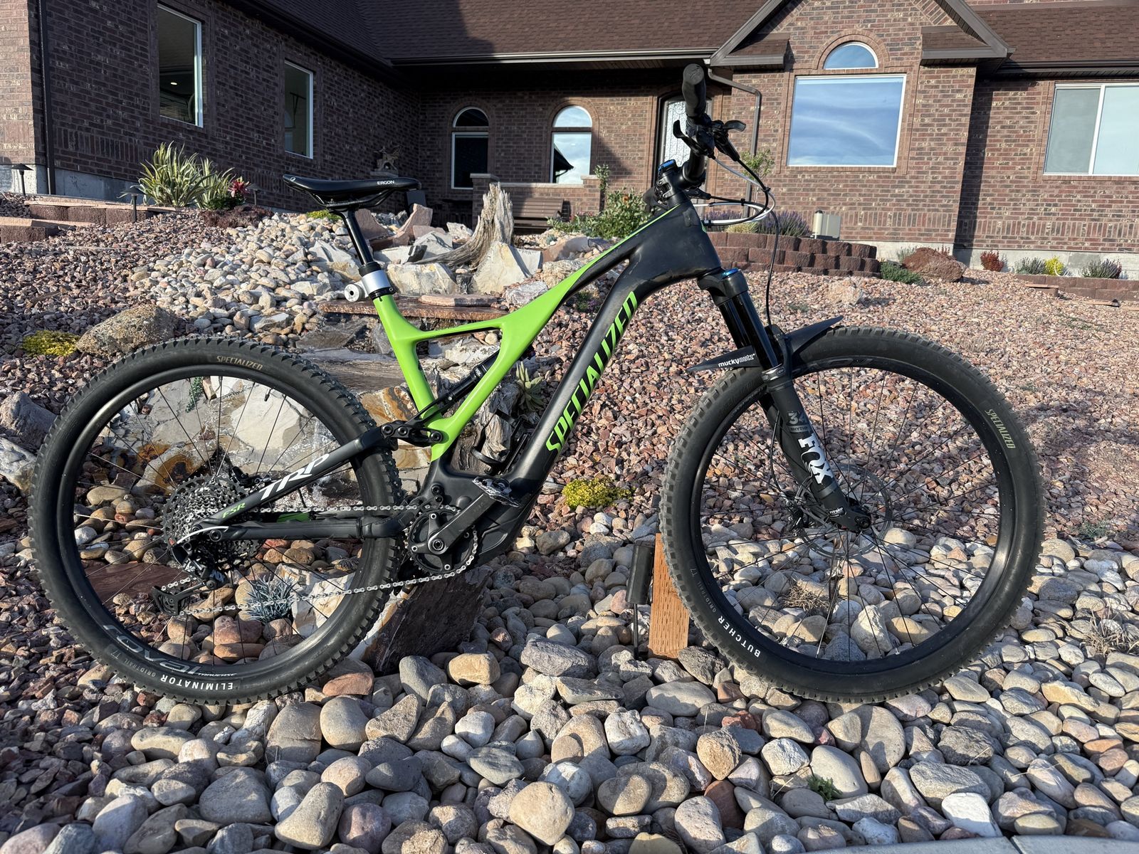 2019 Specialized Turbo Levo Expert
