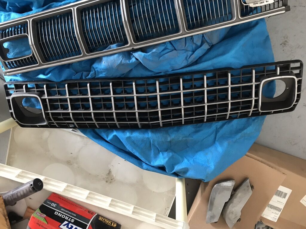 74-77 Eggcrate Grill