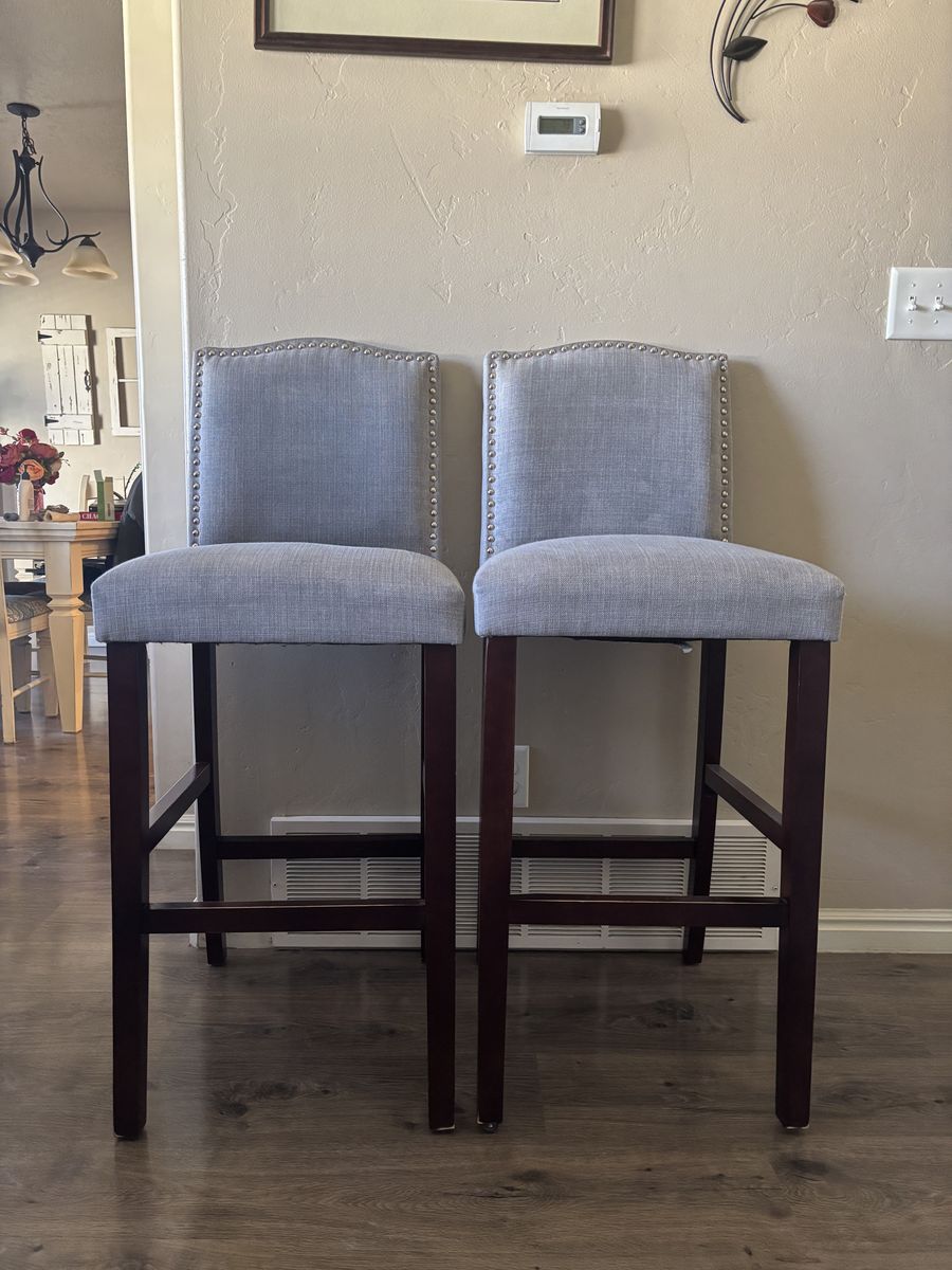 Bar Stool Height Chairs