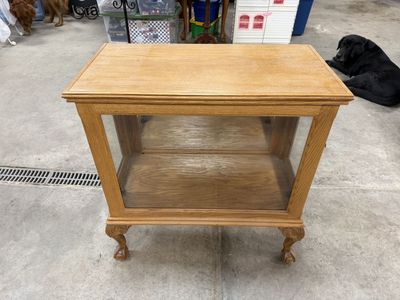 Glass Display Cabion