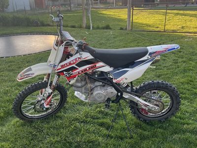 2018 190 LXR