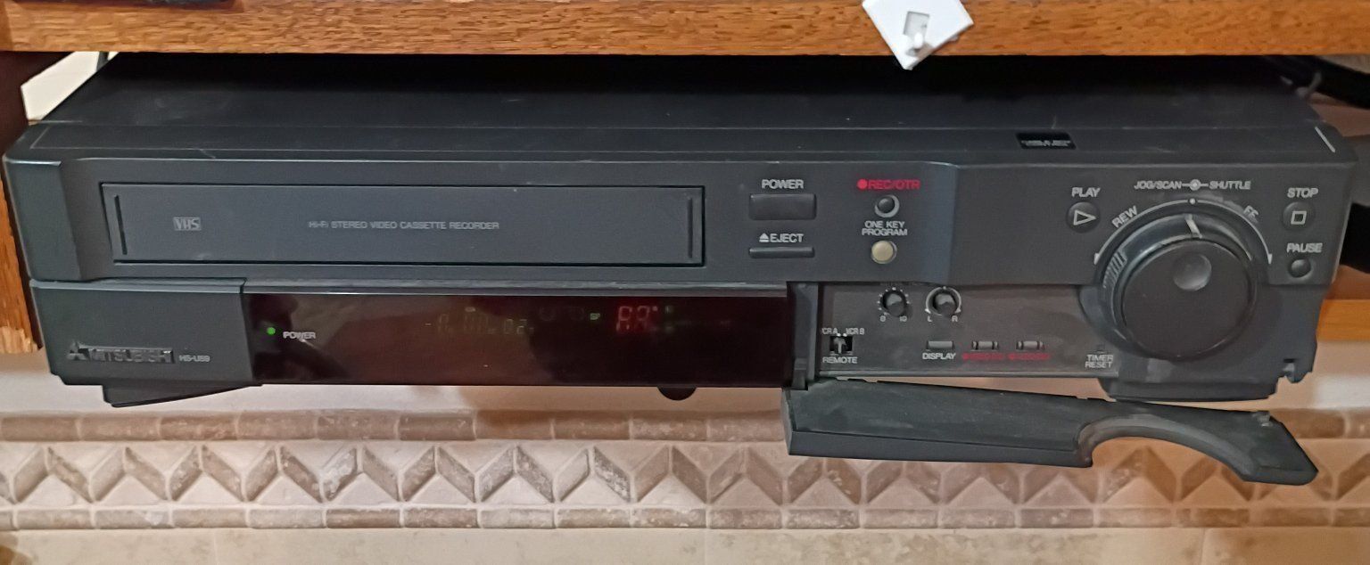 Mitsubishi 4 head Stereo VCR