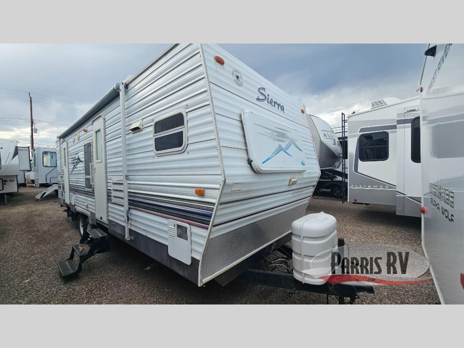 Used 2004 Forest River RV Sierra 33 FKSS