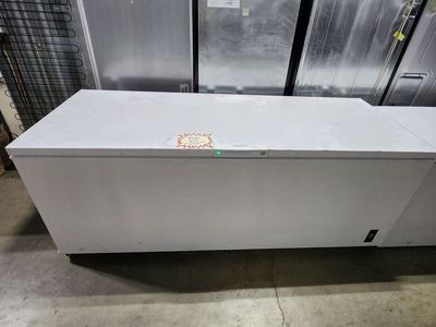 BRAND NEW! FRIGIDAIRE 24.8 CF CHEST FREEZER!