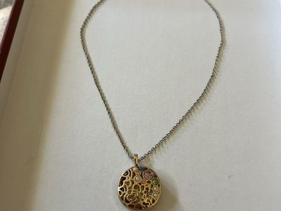 Gold-tone Filigree & Gemstone Pendant Necklace