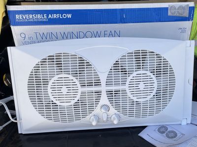 9-inch Twin Window Fan with Reversible Airflow - White - New in Box