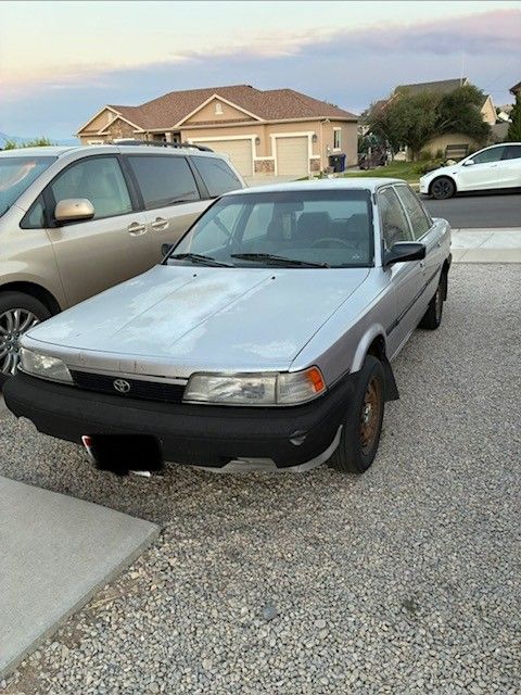 1990 Toyota Camry Base