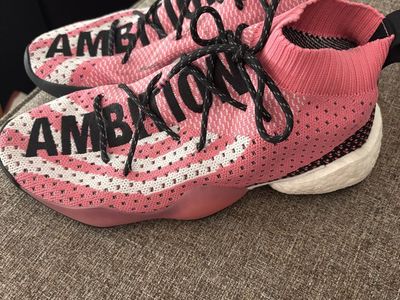 Adidas Pharrell Williams Size 9 Shoes In Great Sha