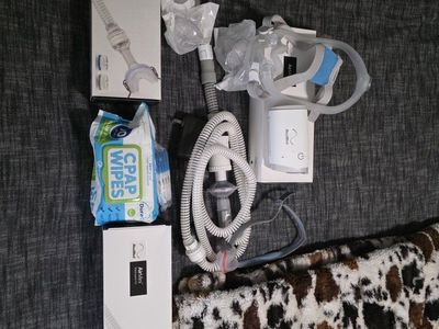 ResMed AirMini AutoSet Travel CPAP Machine with AirFit P10 Mask & Accessories extra masks hoses Used once basically new