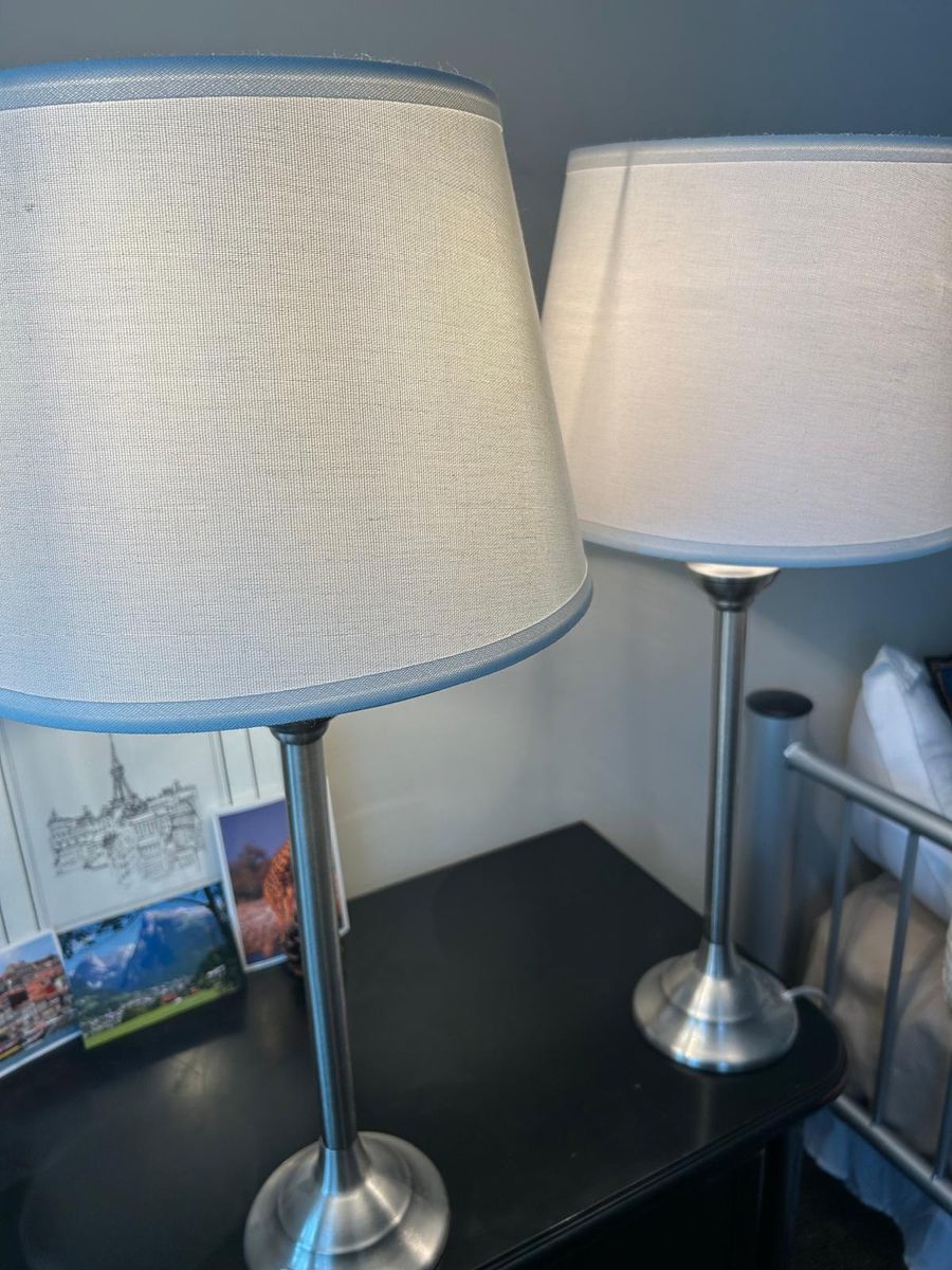 2 Matching Table Lamps – $10