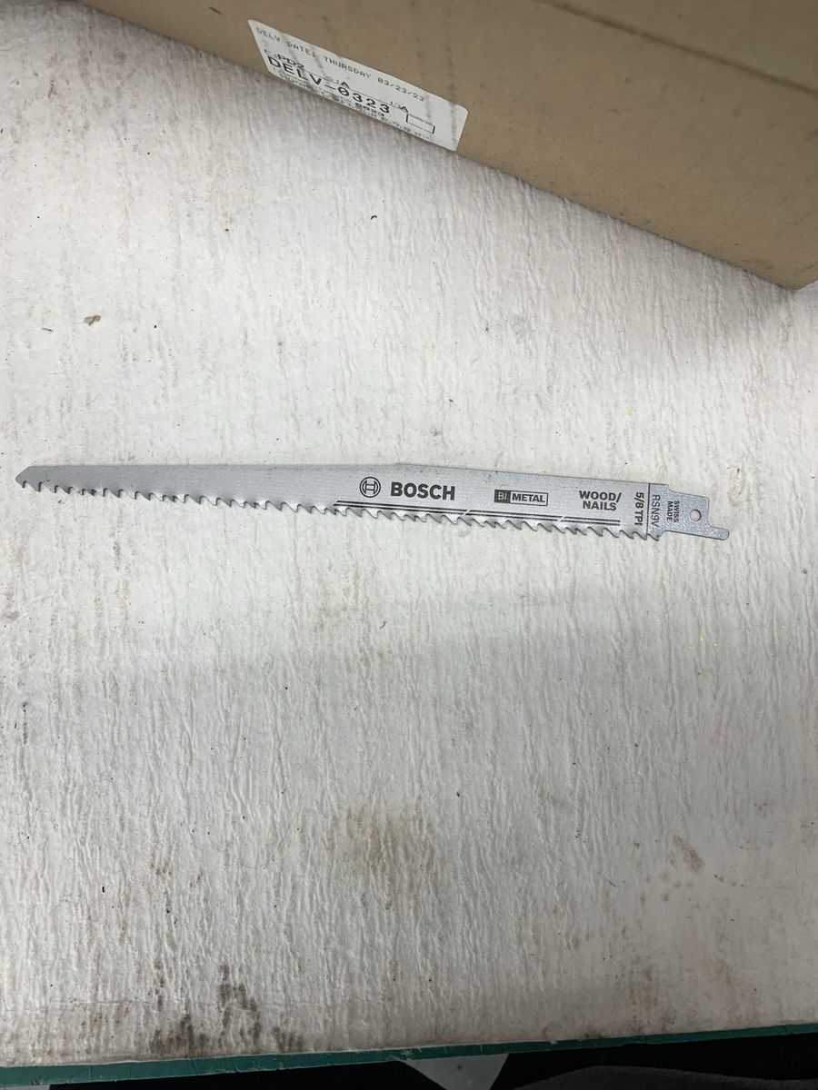 Bosch Bi-Metal Reciprocating Saw Blade for Wood/Nails, 5/8 TPI, RSN9V