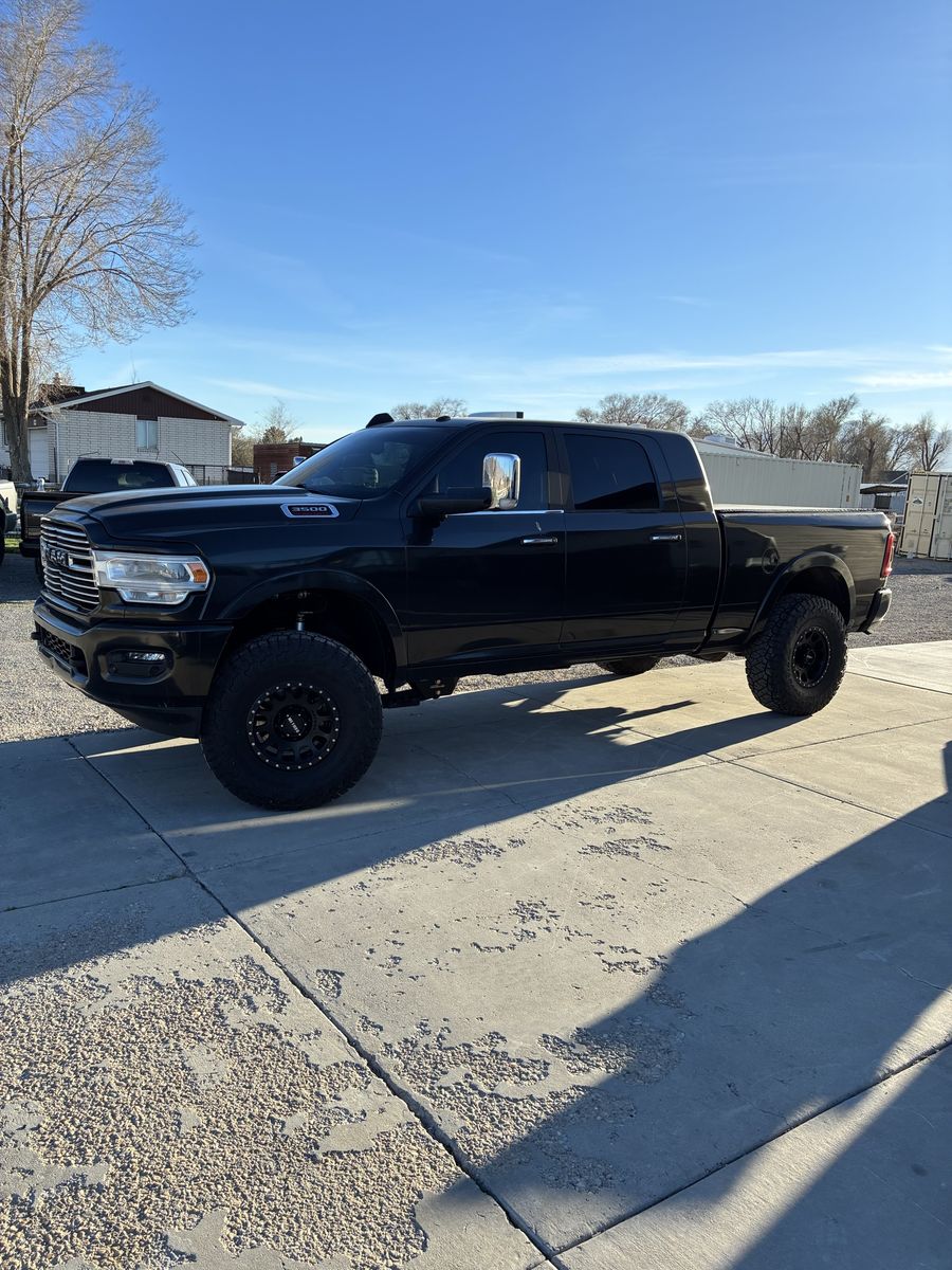 2021 Ram 3500 Laramie