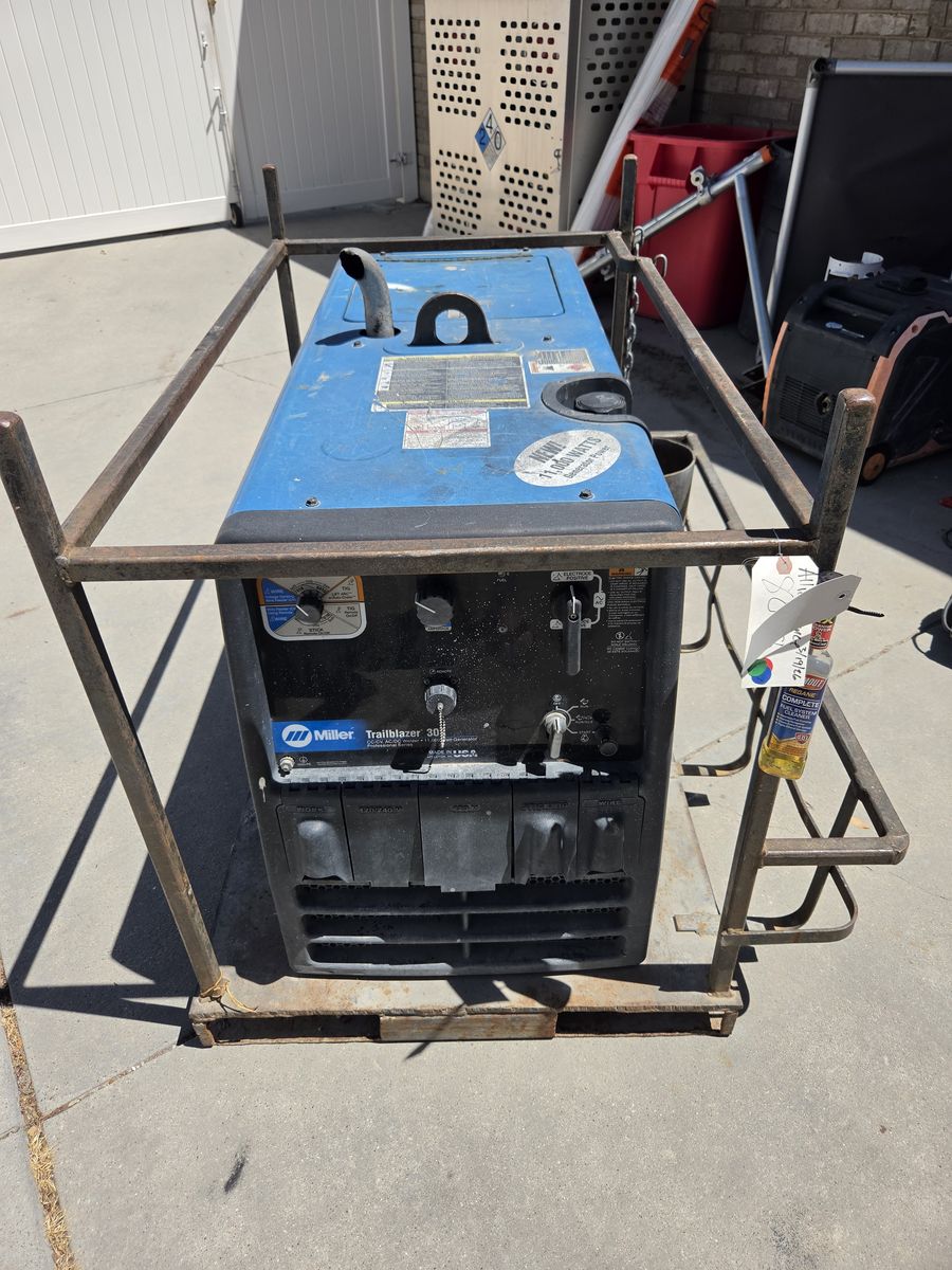 Miller Trailblazer 302 Welder and Generator