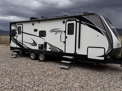 Sale pending 2018 Grand Design 2500RL