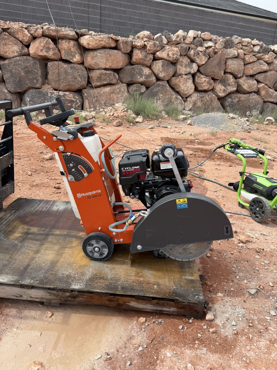 Husqvarna FS 400 LV Walk-Behind Concrete Floor Saw