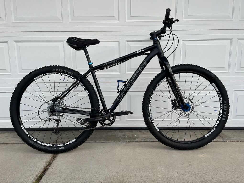 Cannondale Trail 29er Disc with Rigid Fork Size Large