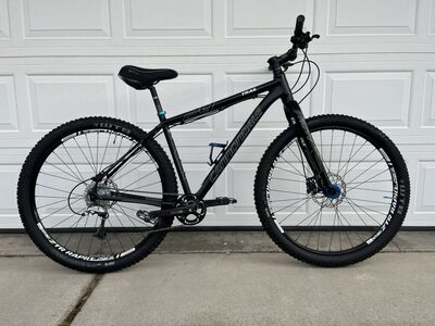 Cannondale Trail 29er Disc with Rigid Fork Size Large