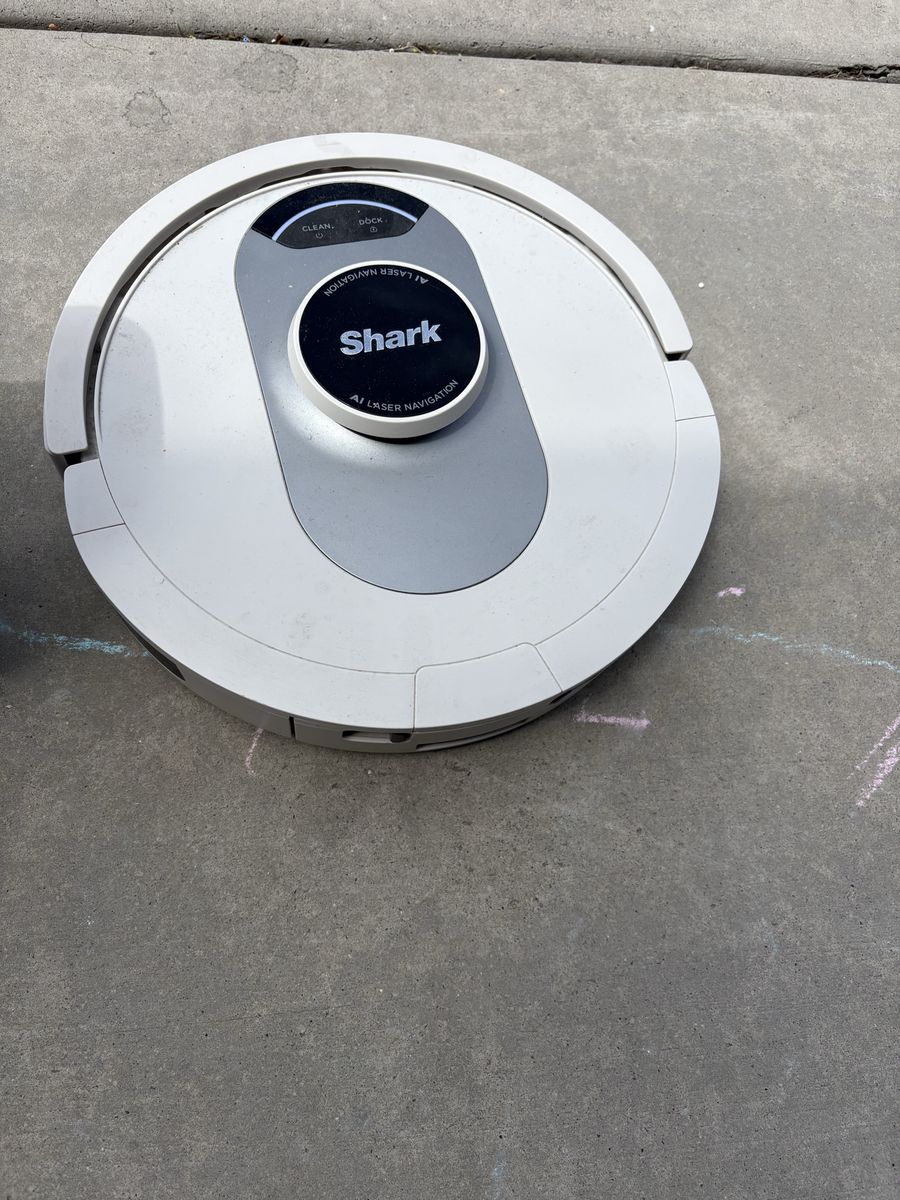 Shark Robo-Vac