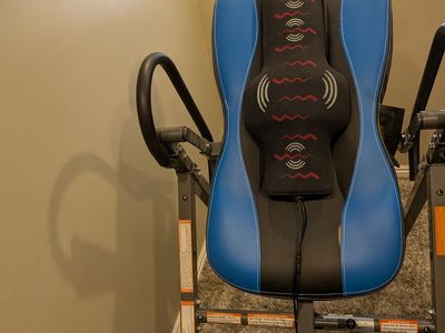 Inversion table