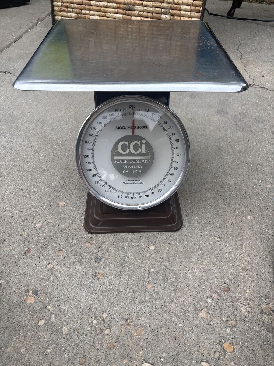 CCI Scale Company HCD 20008 200lb x 8oz Industrial Bench Scale, Ventura CA USA