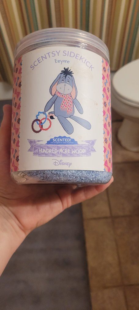 Scentsy Sidekick Eeyore "Hundred Acre Wood" Scented Granules Disney Collectible