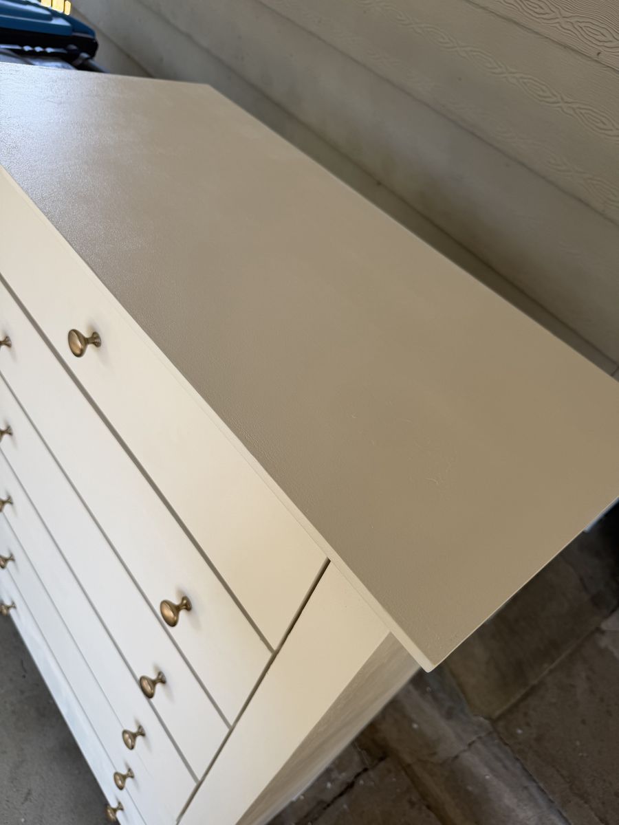 Main image 8