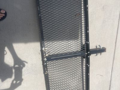 cargo carrier platform