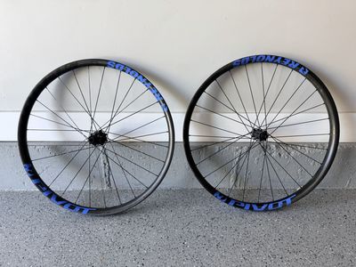 Reynolds Blacklabel Plus 40 Carbon Wheels - 27.5"+ Super Boost - Shimano XTR - Excellent Condition