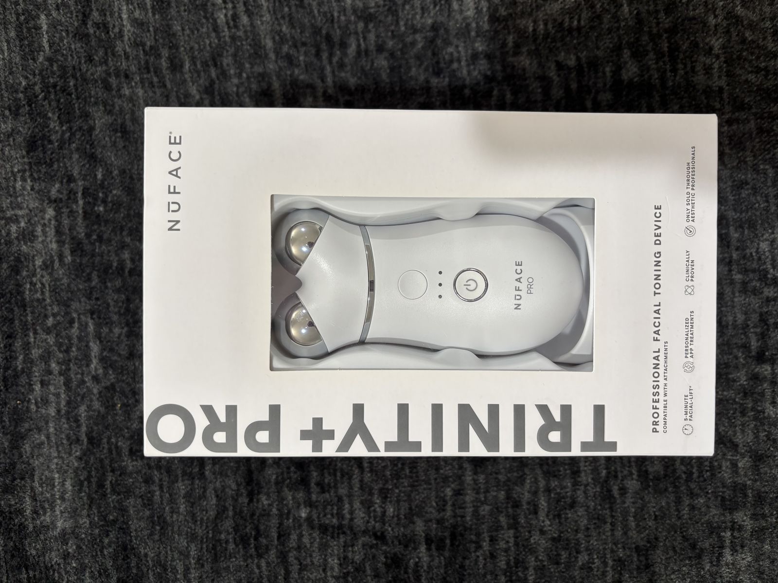 Nuface Device with attachments