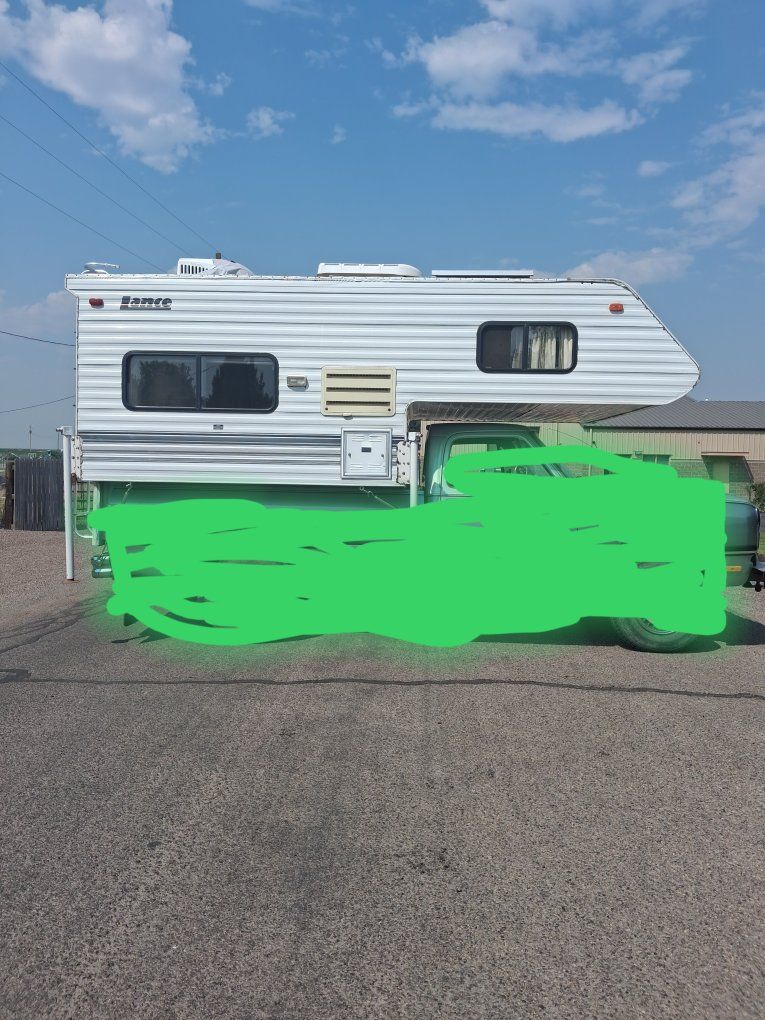 Main image 3