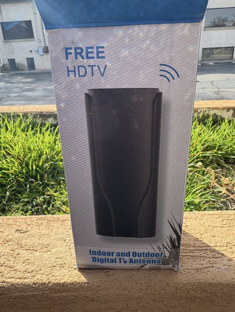 Indoor and Outdoor Digital TV Antenna