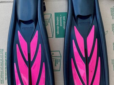 Great Condition Atomic Aquatics SplitFin Open Heel Scuba Diving Fins Size Medium