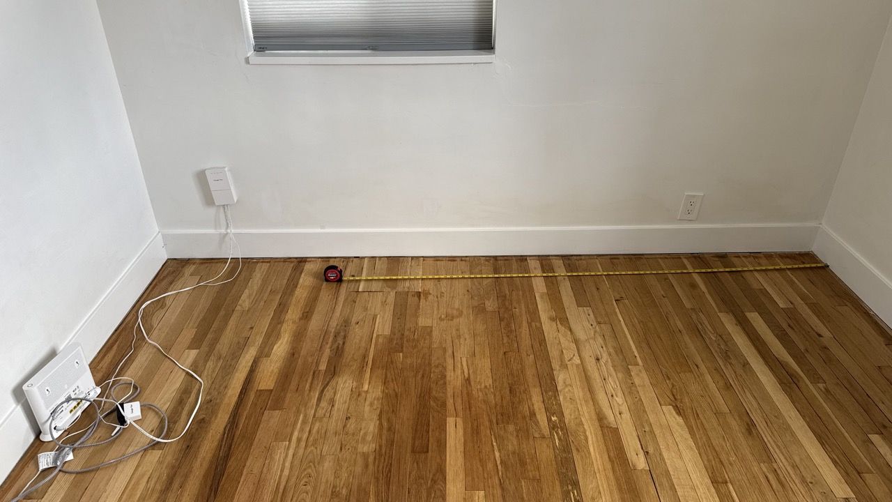 Main image 3