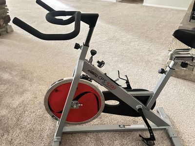 Spin bike indoor cycle exercise bicycle
