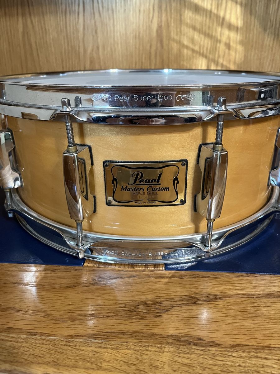 Pearl Masters Custom Maple Snare 14x5.5 – 1990s – Natural Maple
