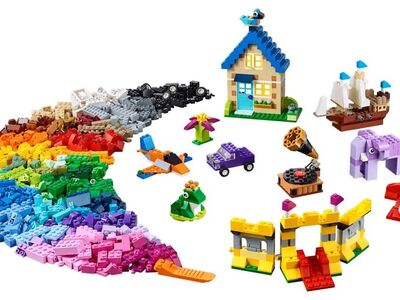 Lego Classic Set# 10717 (1,500 pieces)