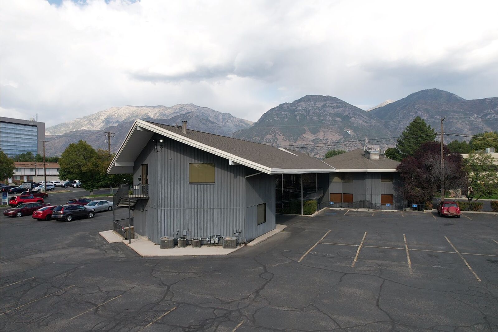 ±3,024 SF Provo Doctor's Park Dental Office For Sale